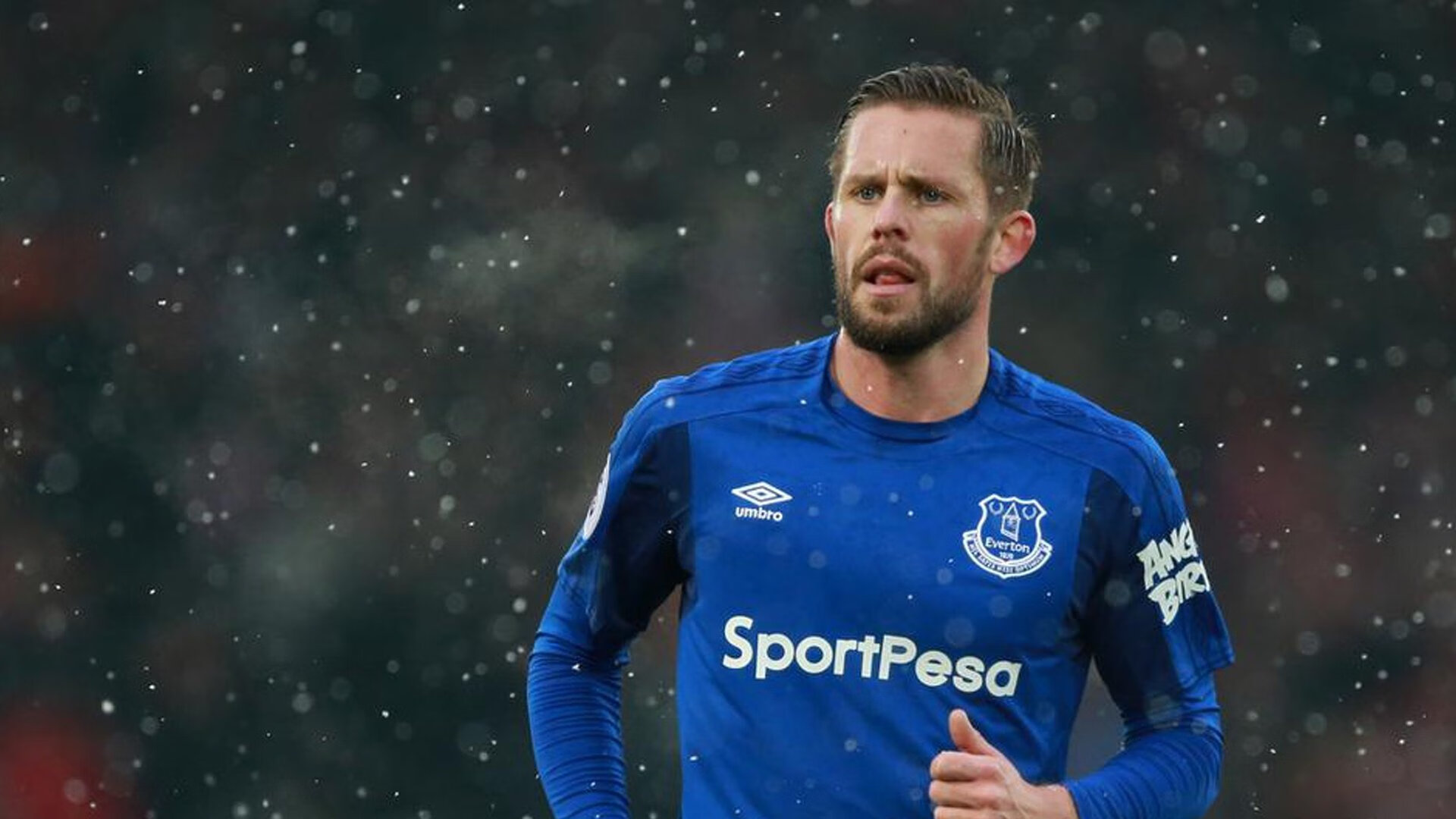 太阳发布“精神健康宣言”，由全队联名签署，精神健康日小报